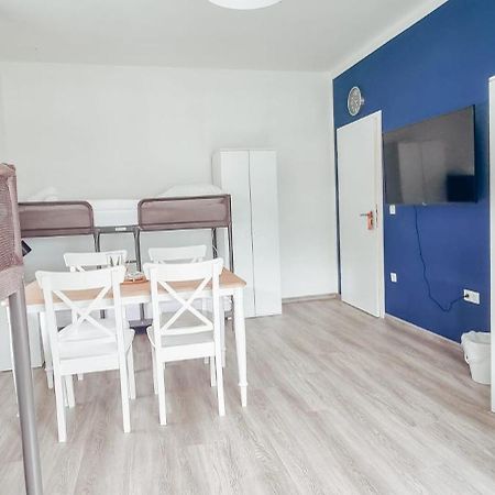 Sechsbettzimmer "Blau" In Zentraler Lage BRE Exteriér fotografie